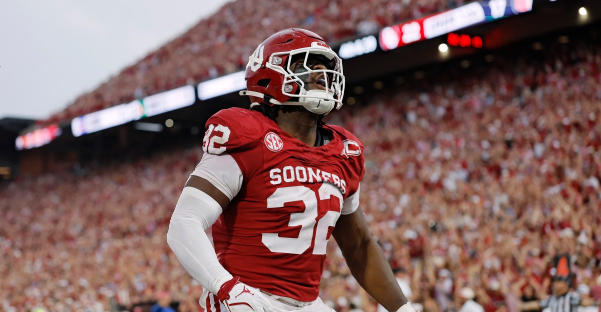 Patriots draft target: ED R Mason Thomas scouting report, bio, outlook