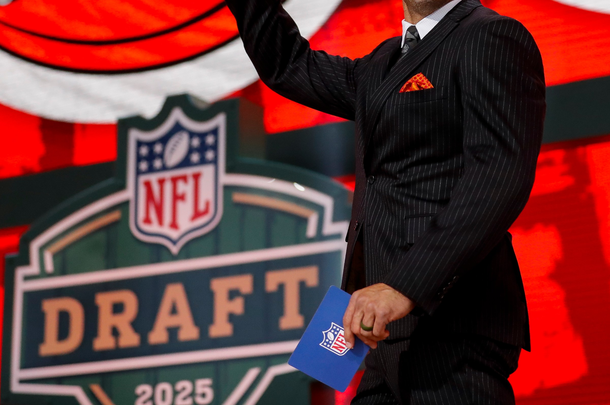 Daily Dawg Chow 3/23; Sign up for the DBN Community Mock Draft!