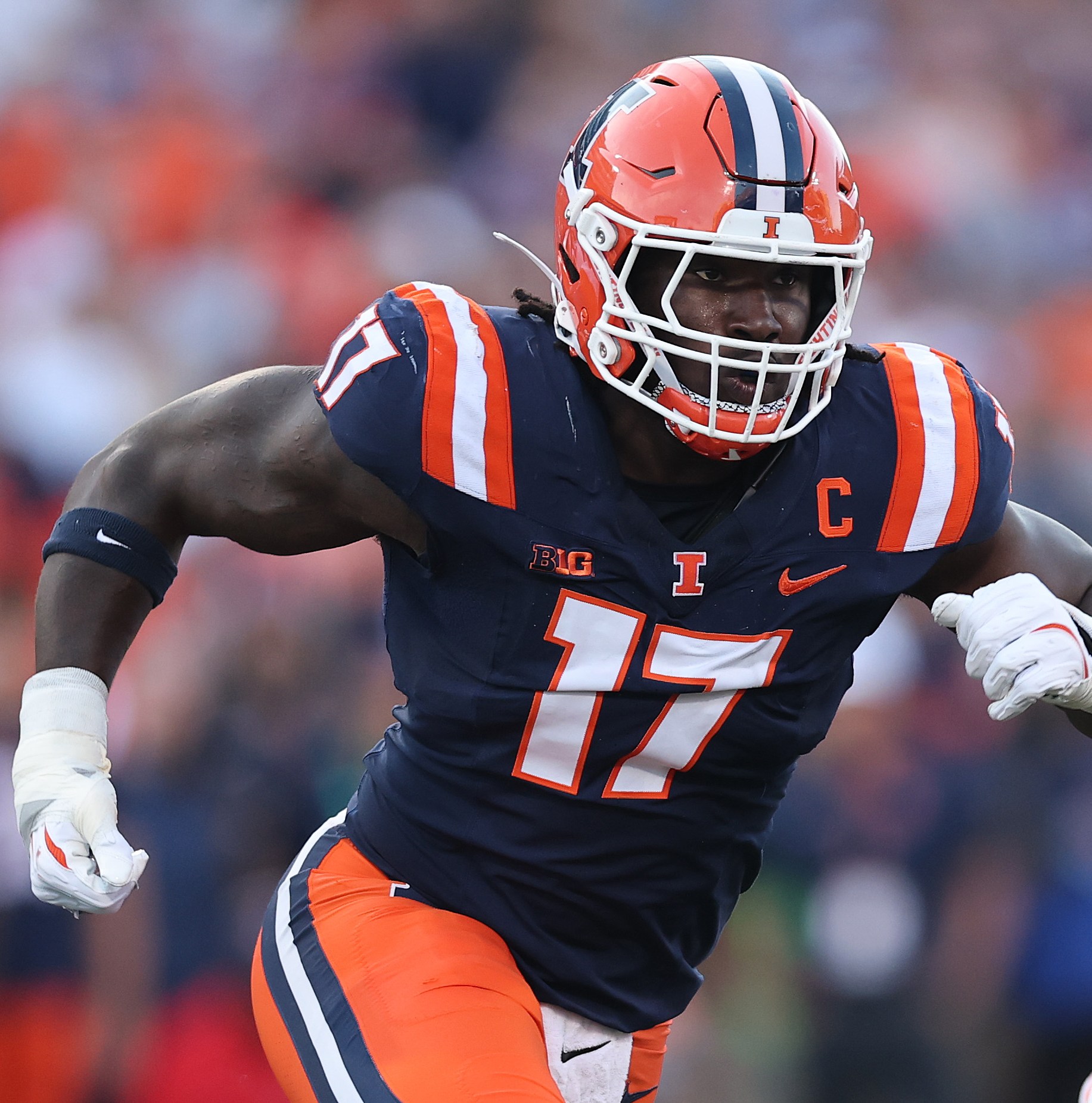 Latest 3-round Browns mock draft balances safe picks with one bold move