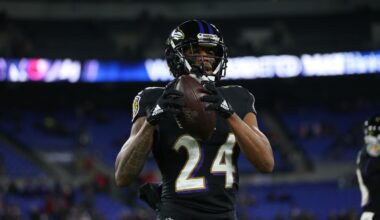 Marcus Peters succeeds his father as head coach at Oakland McClymonds High School