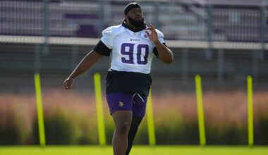 Dallas Cowboys, defensive end Jonathan Bullard agree to one-year deal