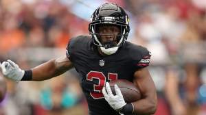 Chiefs sign Emari Demercado in NFL free agency news