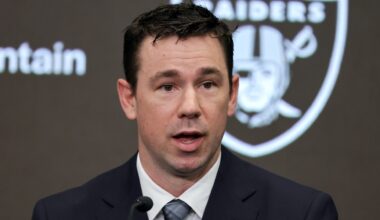 Raiders' Klint Kubiak Issues Free Agent Message to Maxx Crosby