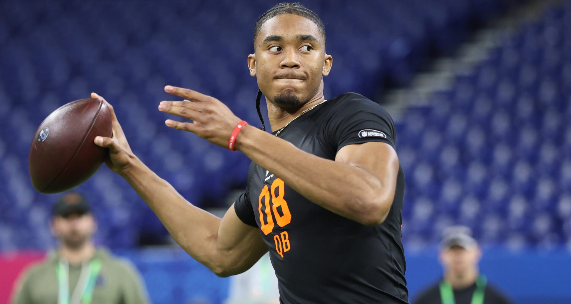 Draft Prediction Brings Commanders 6-6, 224-LB QB Taylen Green