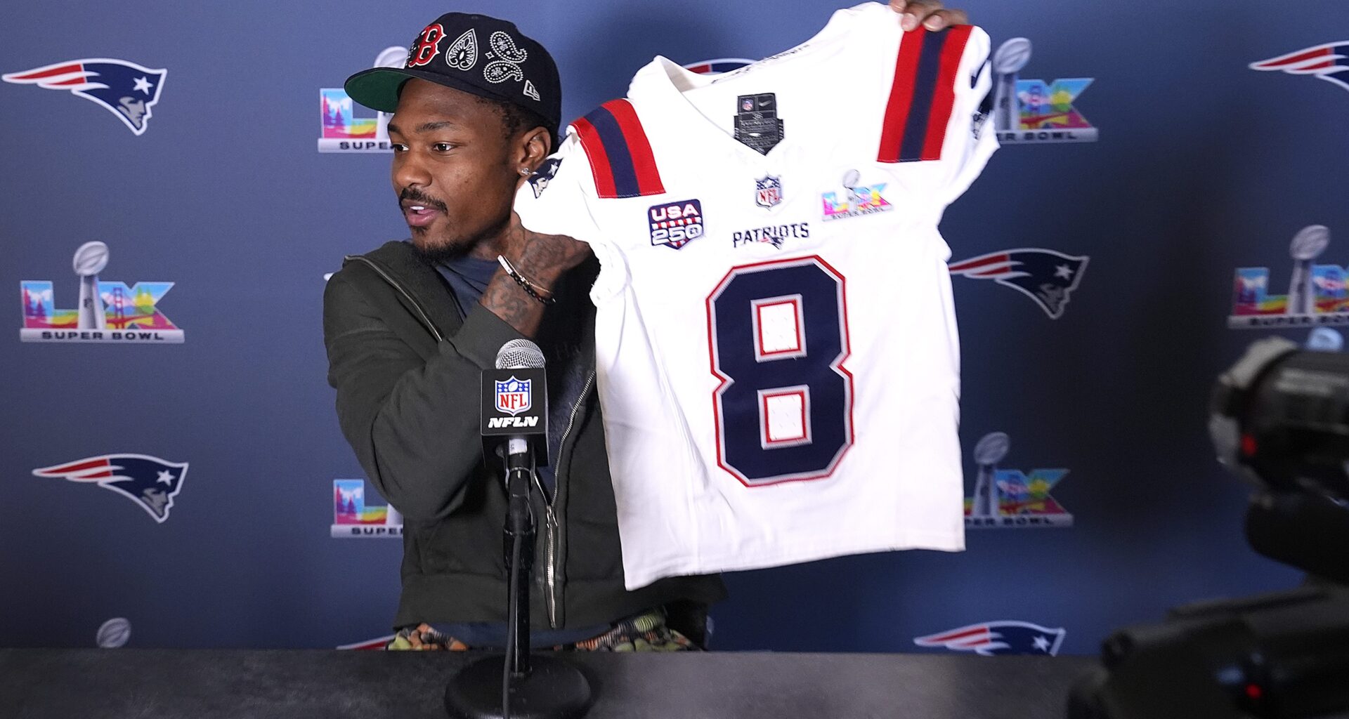 Patriots Can Trust 'Interesting' All-Pro to Replace Stefon Diggs