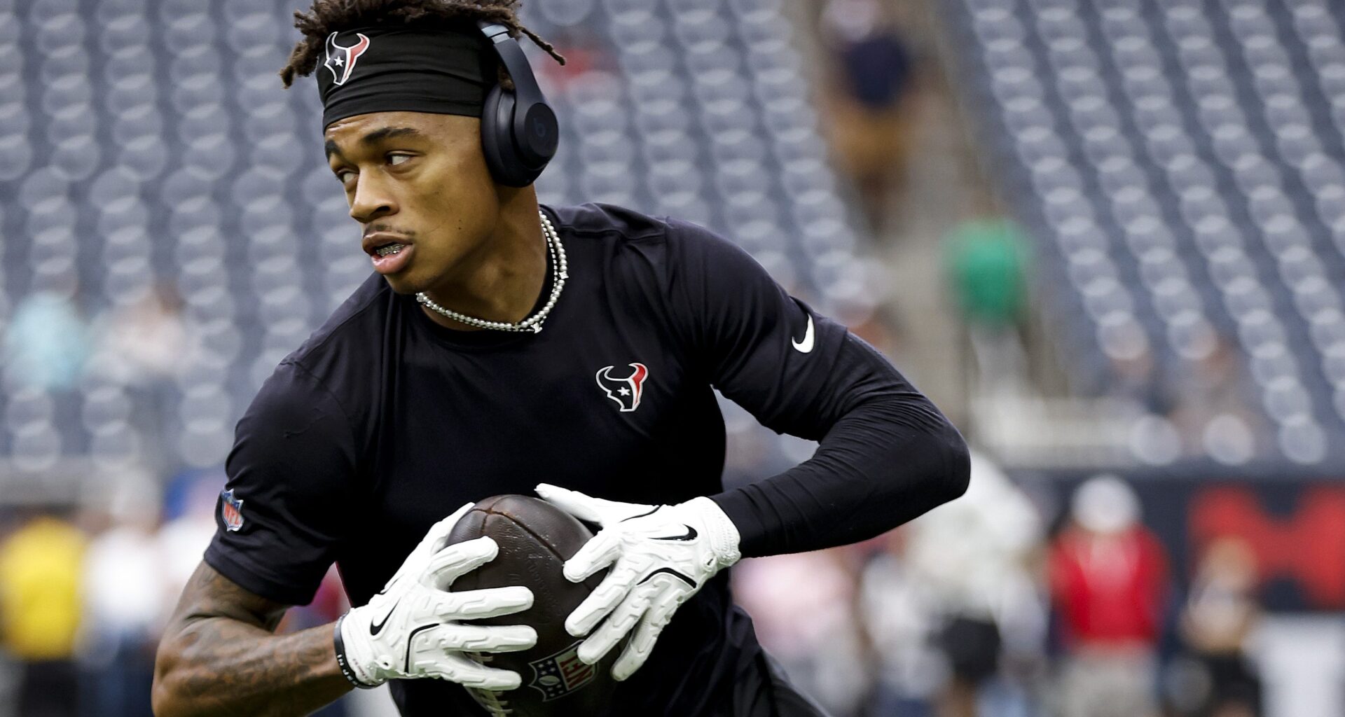 Texans HC DeMeco Ryans Delivers Injury Update on Tank Dell