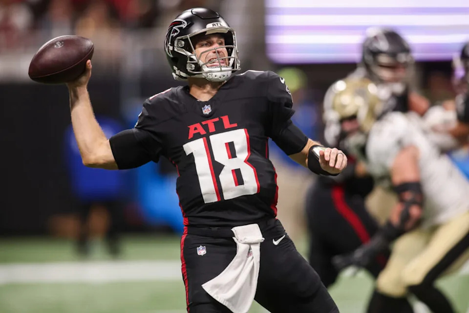 Jan 4, 2026; Atlanta, Georgia, USA; Atlanta Falcons quarterback Kirk Cousins (18) throws a pass against the New Orleans Saints in the first quarter at Mercedes-Benz Stadium. Mandatory Credit: Brett Davis-Imagn SuccessSuccessSuccessImages