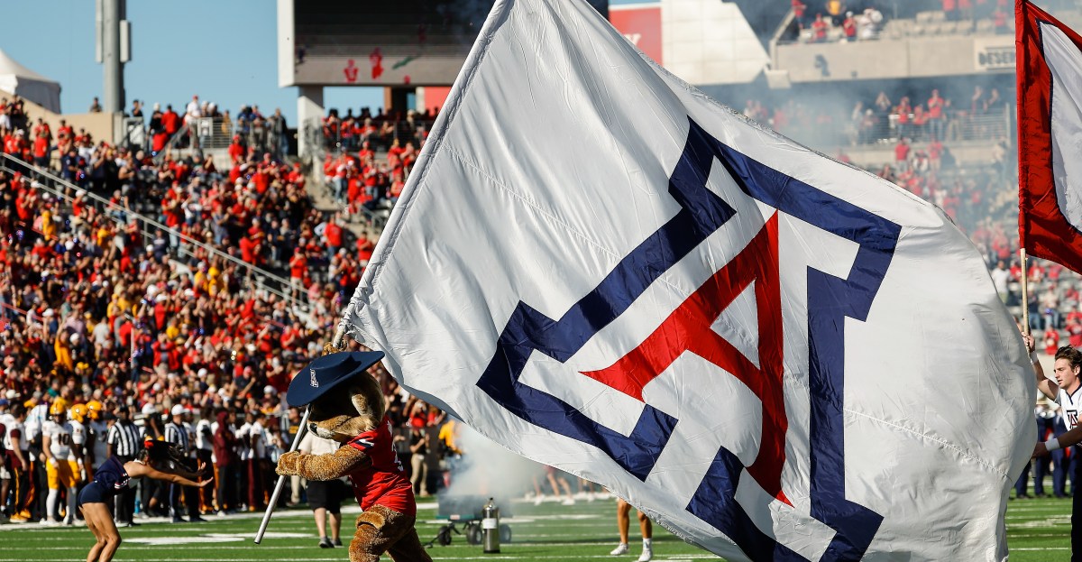 Former Cal Poly edge rusher Victory Johnson commits to Arizona Wildcats football