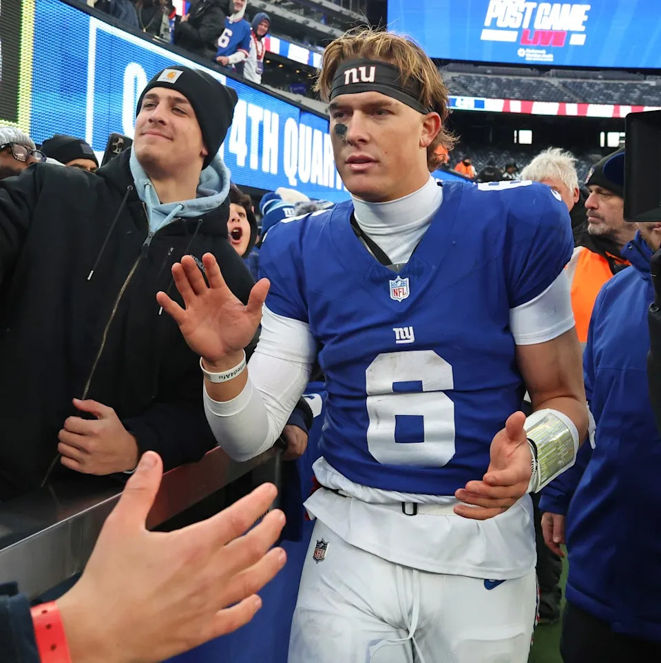 Giants quarterback Jaxson Dart (6) after the game when the New York Giants played the Dallas Cowboys Sunday, January 4, 2026 at MetLife Stadium in East Rutherford, NJ. Robert Sabo for NY Post