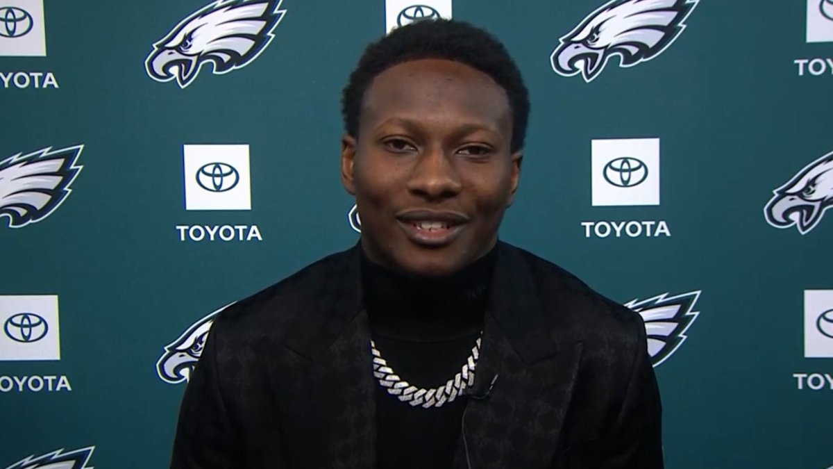 Highlights from Hollywood Brown's introductory press conference with Eagles