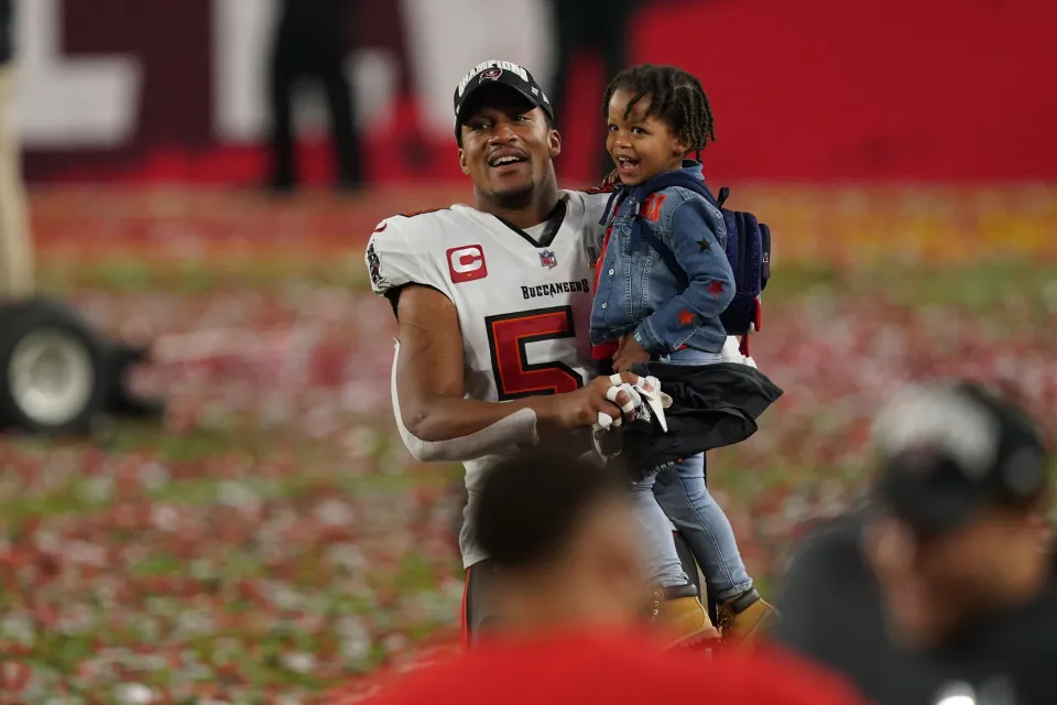 Lavonte David #54 of the Tampa Bay Buccaneers celebrates after the NFL Super Bowl 55 football game against the Kansas City Chiefs on February 7, 2021 in Tampa, Florida.