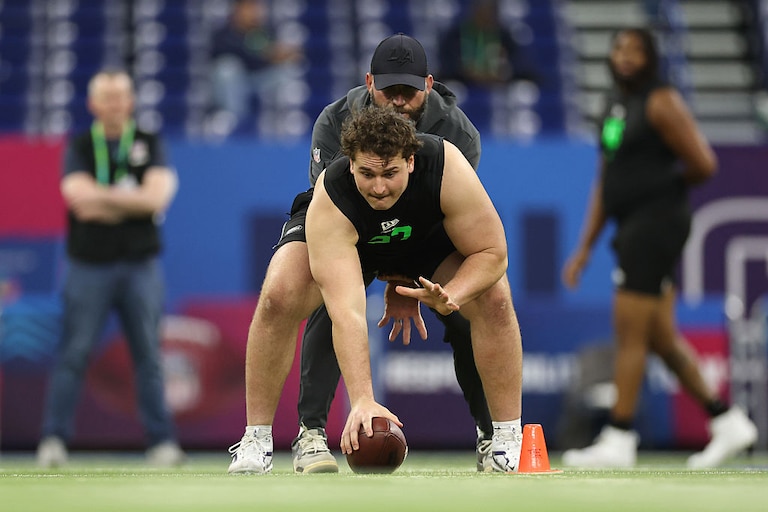 Sam Hecht of the Kansas State Wildcats participates in a drill during the 2026 NFL combine on March 1.