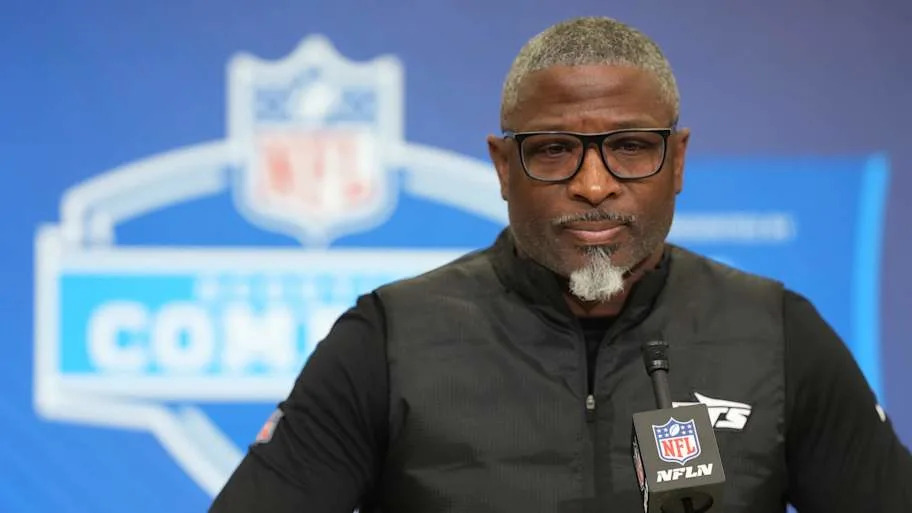 New York Jets coach Aaron Glenn