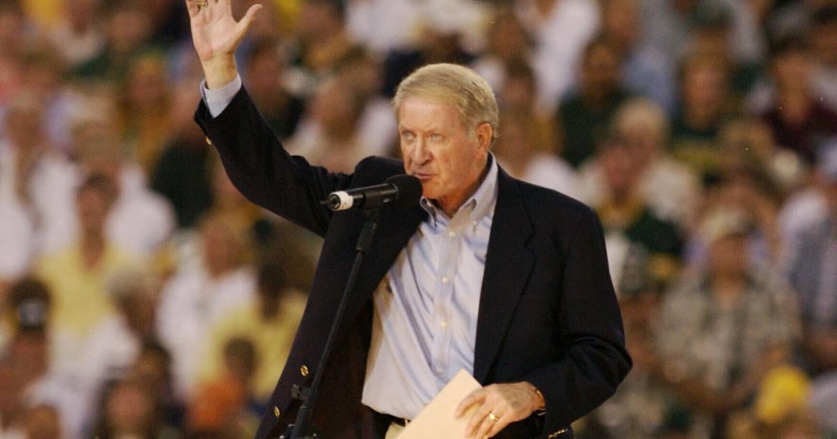 Packers will add Bob Harlan's name on Lambeau Field facade next season | NFL
