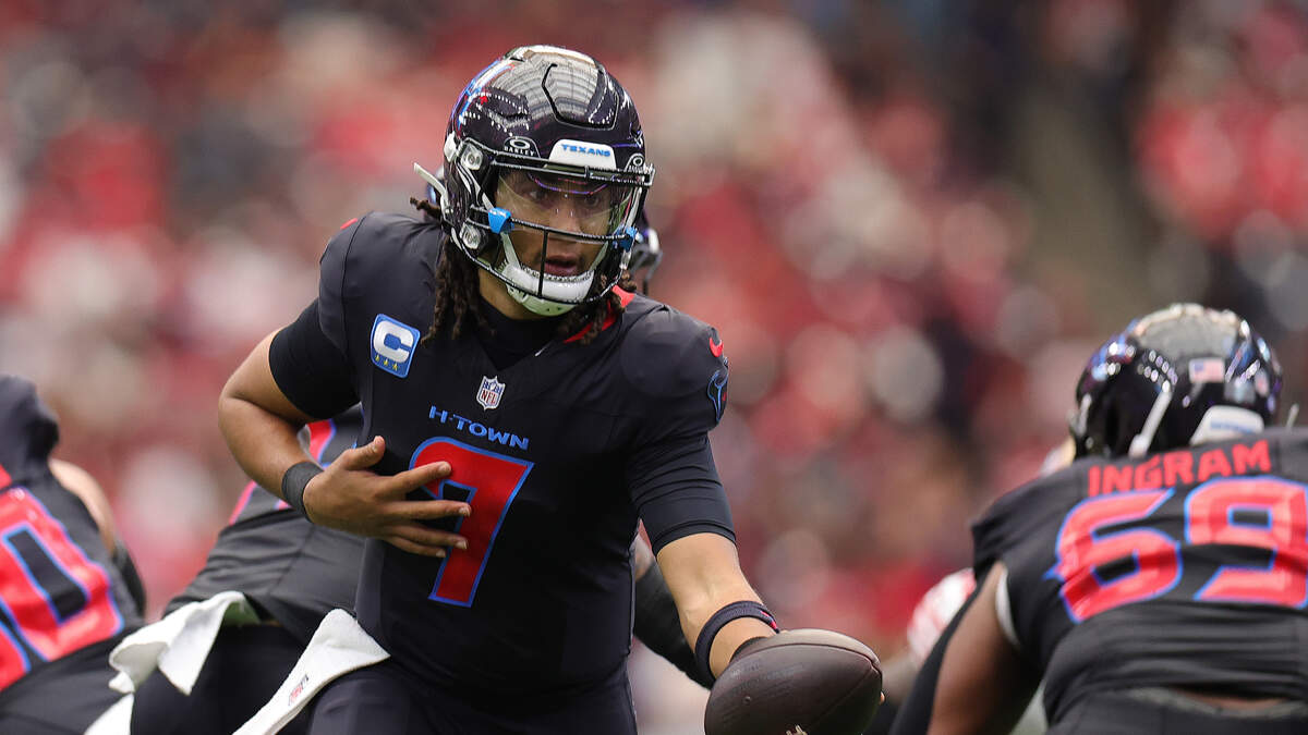 Texans Strike Early in Free Agency: Ed Ingram Inks 3-Year, $37.5M Extension