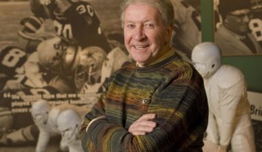 Packers celebrate life, legacy of late team president/CEO Bob Harlan with tears, laughs, and appreciation | Top Stories