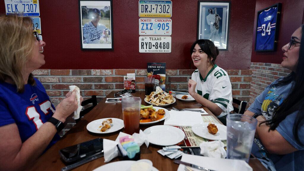 Tucson has an Anchor Bar, the birthplace of Buffalo wings | eat
