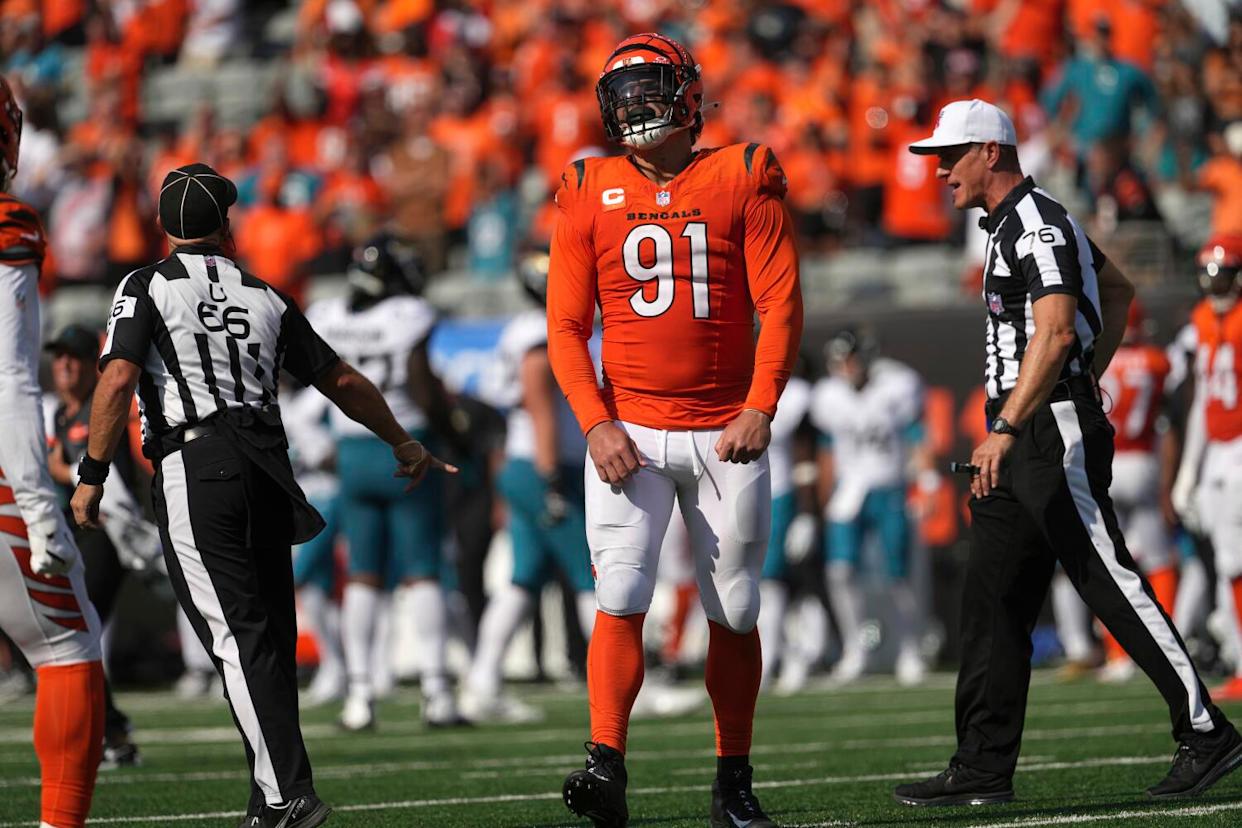 Cincinnati Bengals defensive end Trey Hendrickson celebrates during a game.