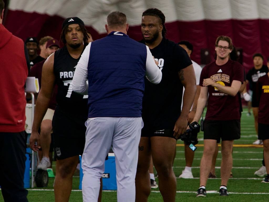 Mike Vrabel gets hands-on with projected first-round tackle prospect Max Iheanachor - 98.5 The Sports Hub
