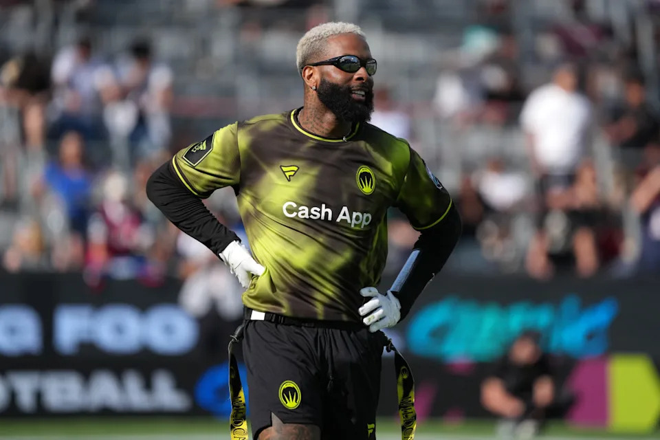 Former NFL star Odell Beckham Jr. payed for the Wildcats during the Fanatics Flag Football ClassicKirby Lee-Imagn Images