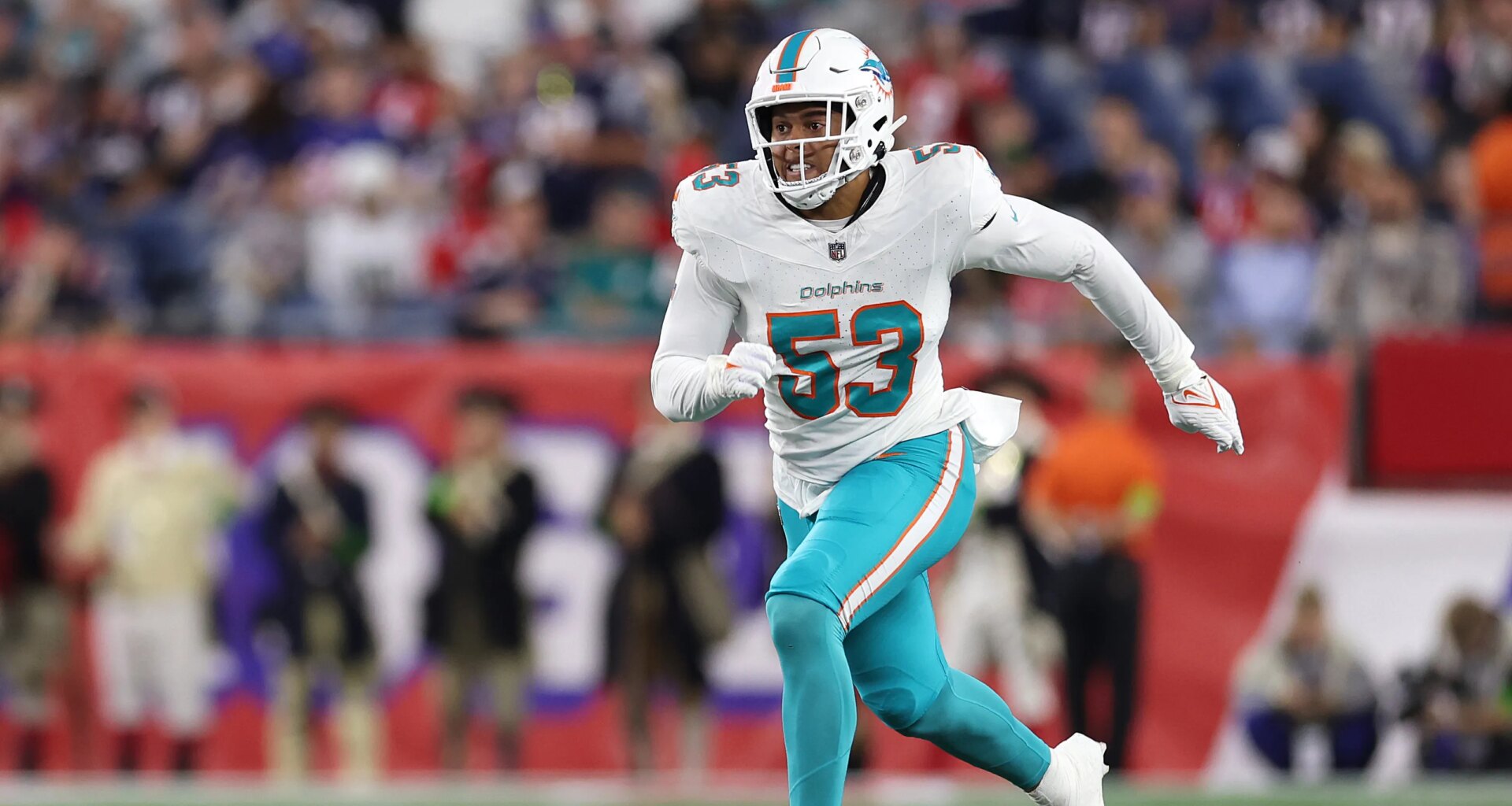 Dolphins re-sign LB Cameron Goode for 2026