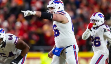 Bills, Connor McGovern agree to new contract