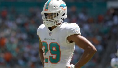ESPN grades Malik Willis signing, Minkah Fitzpatrick trade