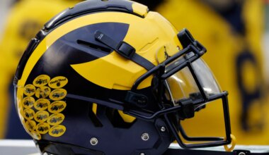 Michigan Wolverines hire New York Giants director as assistant GM