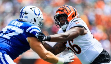 Colts re-sign free agent OT Luke Tenuta