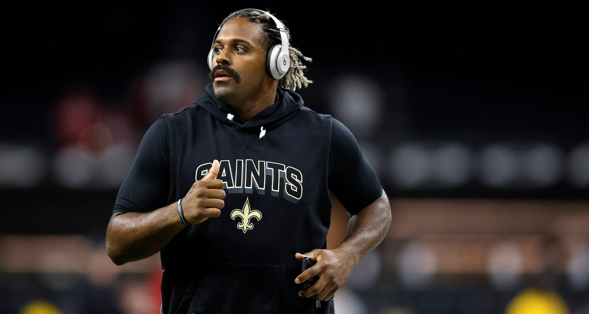 Chiefs' Chris Jones recruits Saints free agent Cam Jordan