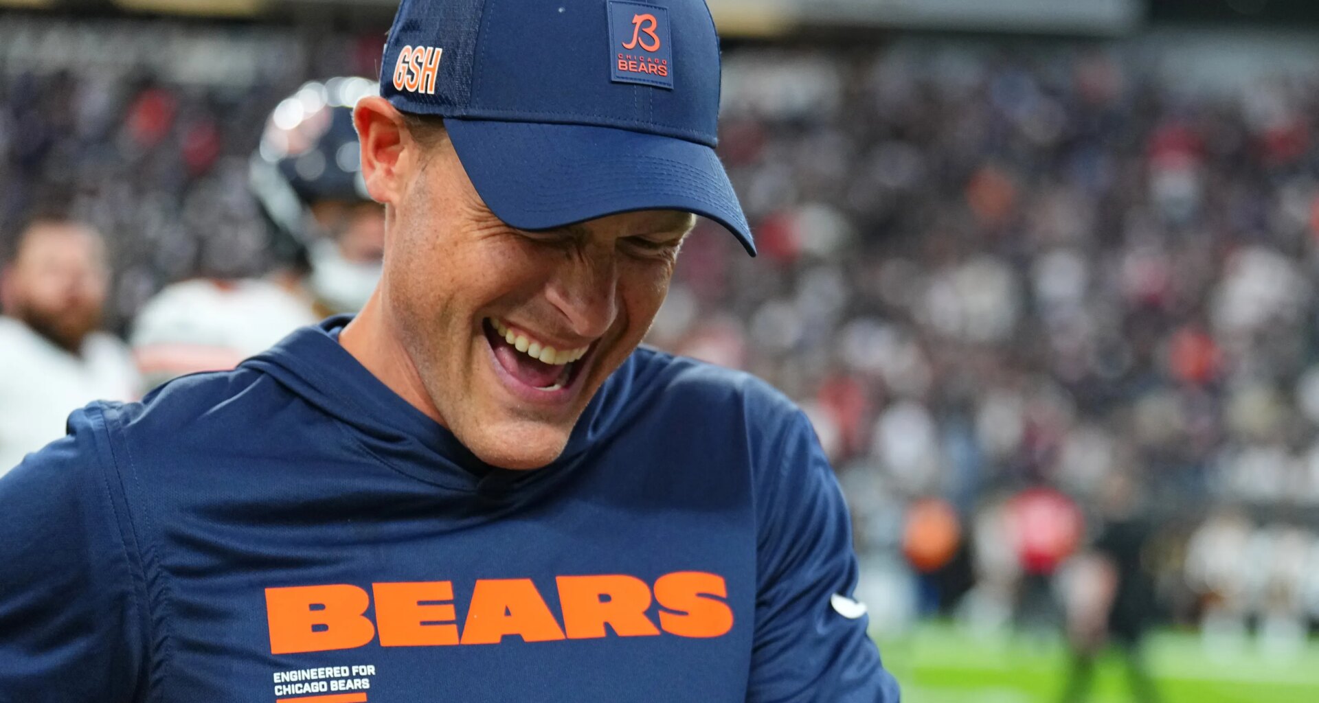 Bears HC Ben Johnson faked taking his shirt off at Bulls game