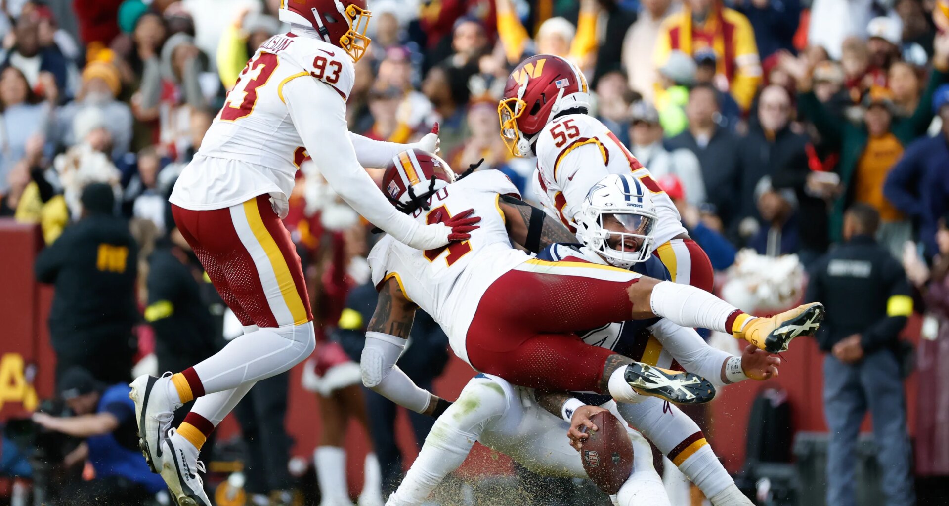 Washington Commanders re-sign DE Drake Jackson