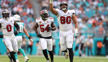 Bucs lose Logan Hall to the Texans