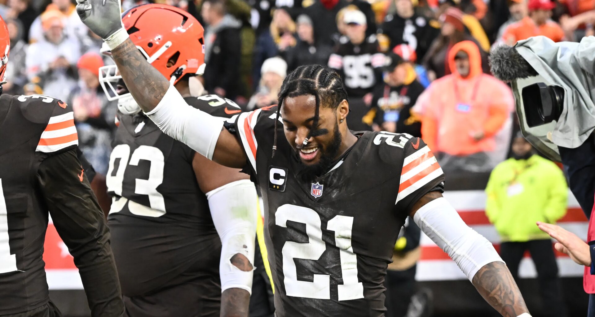 Browns expected to restructure Denzel Ward's contract; add $15 million