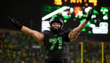 49ers met with Oregon OL Alex Harkey at the combine