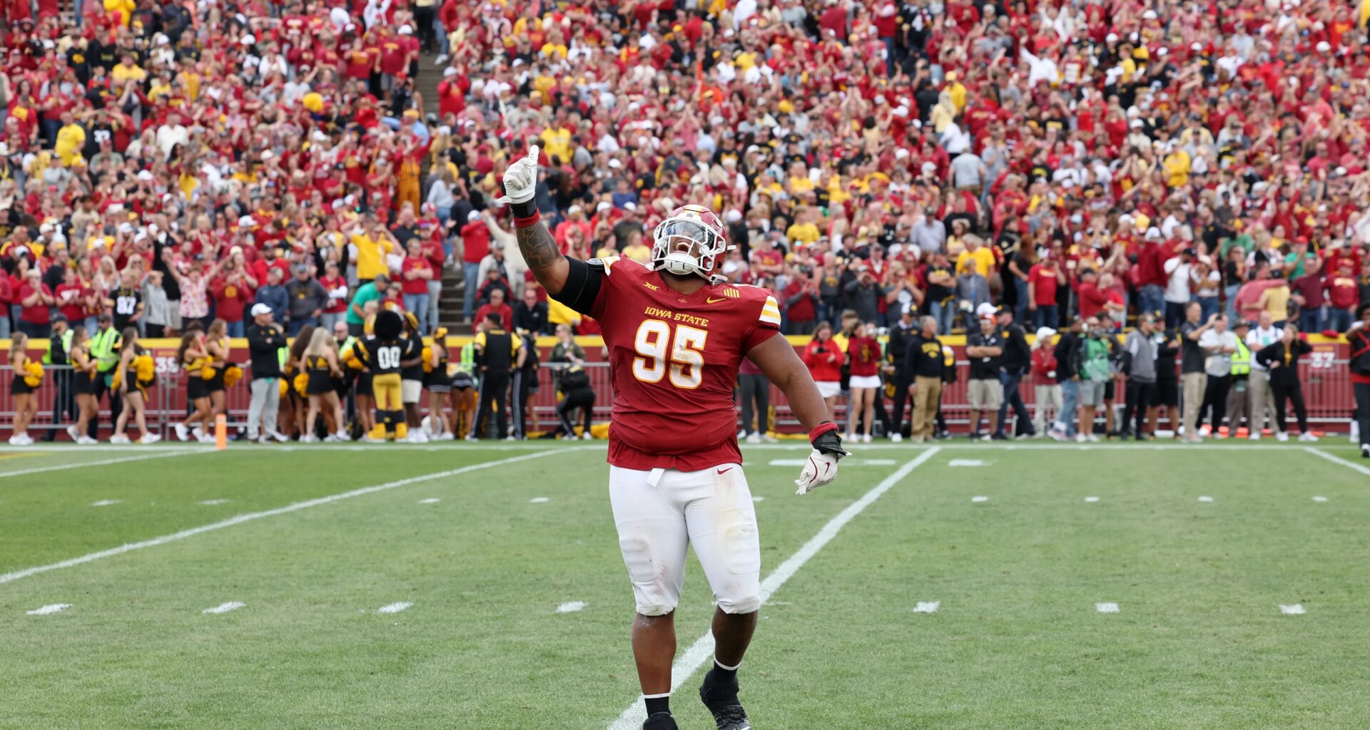 Jaguars boost interior DL, pick Domonique Orange