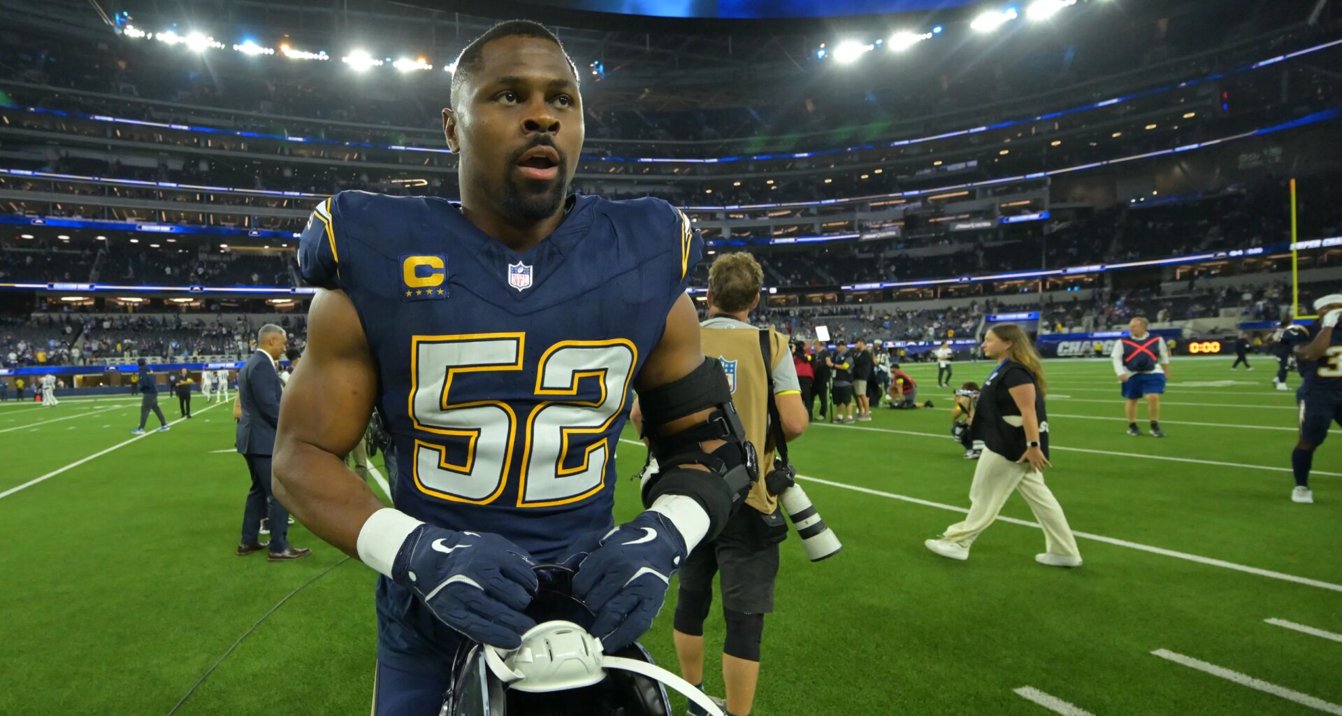 'Perfect' target might be Chargers' Khalil Mack