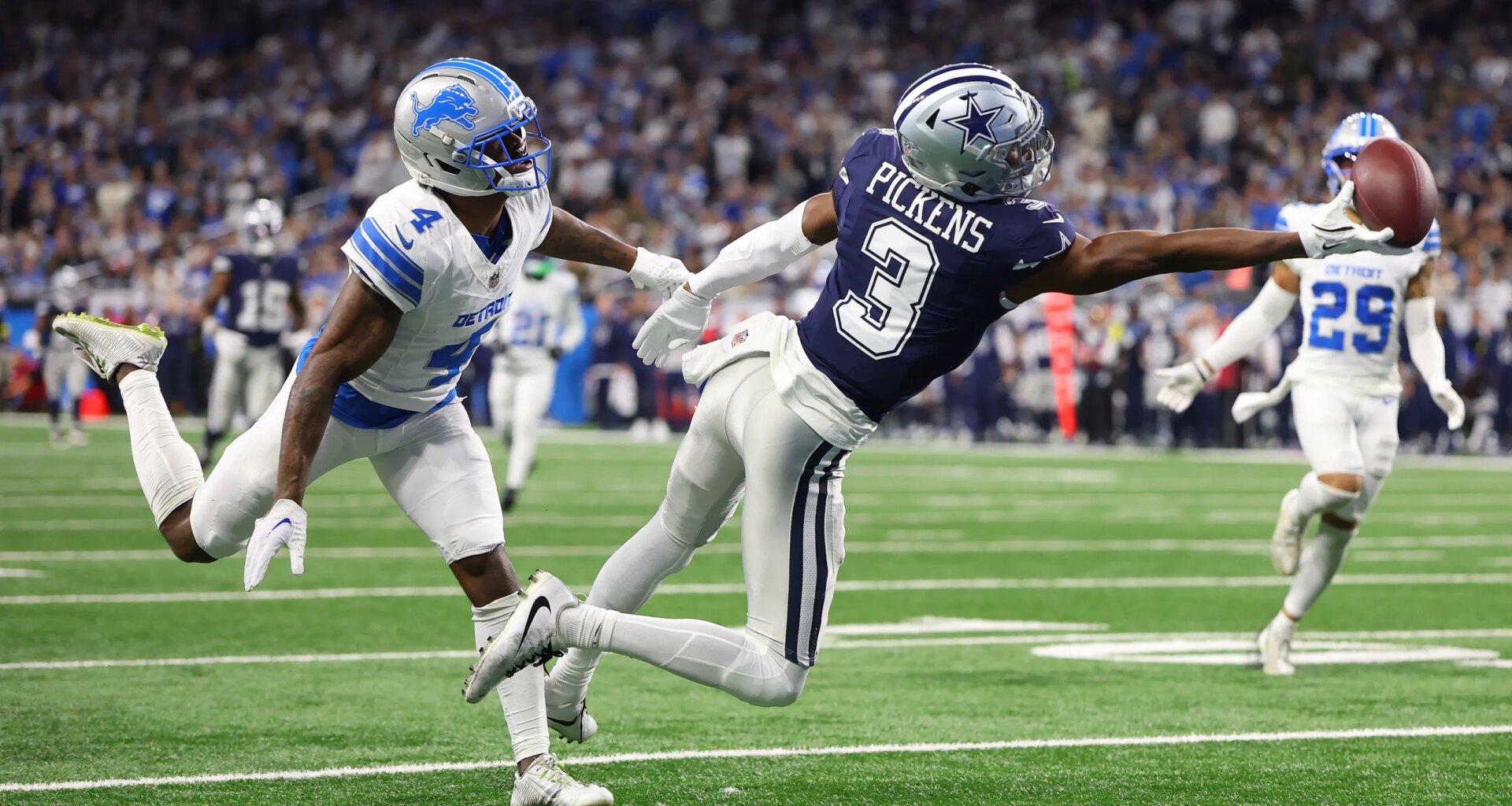 Former Georgia Bulldogs star receiver earns Cowboys' franchise tag