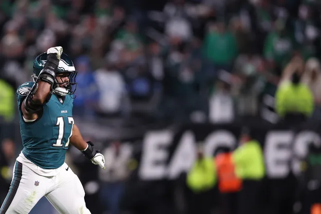 Nov 16, 2025; Philadelphia, Pennsylvania, USA; Philadelphia Eagles linebacker Nakobe Dean (17) reacts against the Detroit Lions during the second half at Lincoln Financial Field. Mandatory Credit: Bill Streicher-Imagn Images