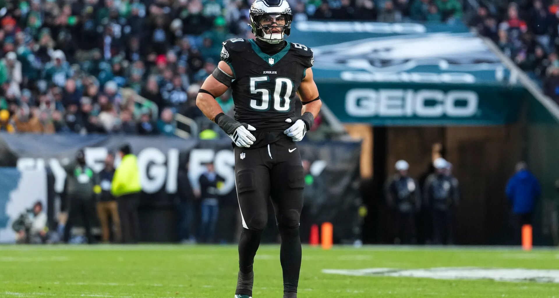 Jaelan Phillips named a player to watch for Patriots