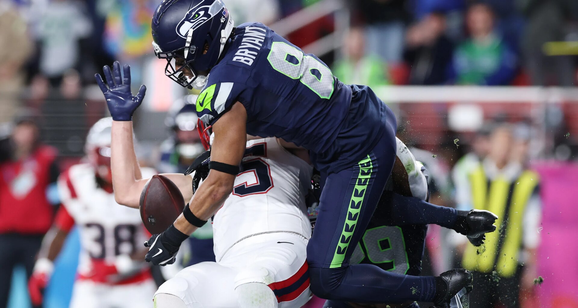 Coby Bryant sends thank you message to Seahawks post-free agency split