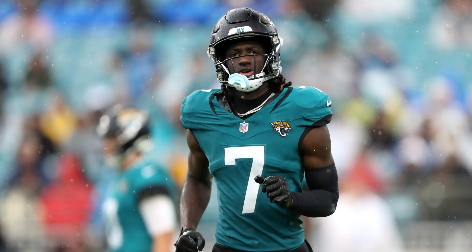 Jaguars reportedly entertaining offers for Brian Thomas