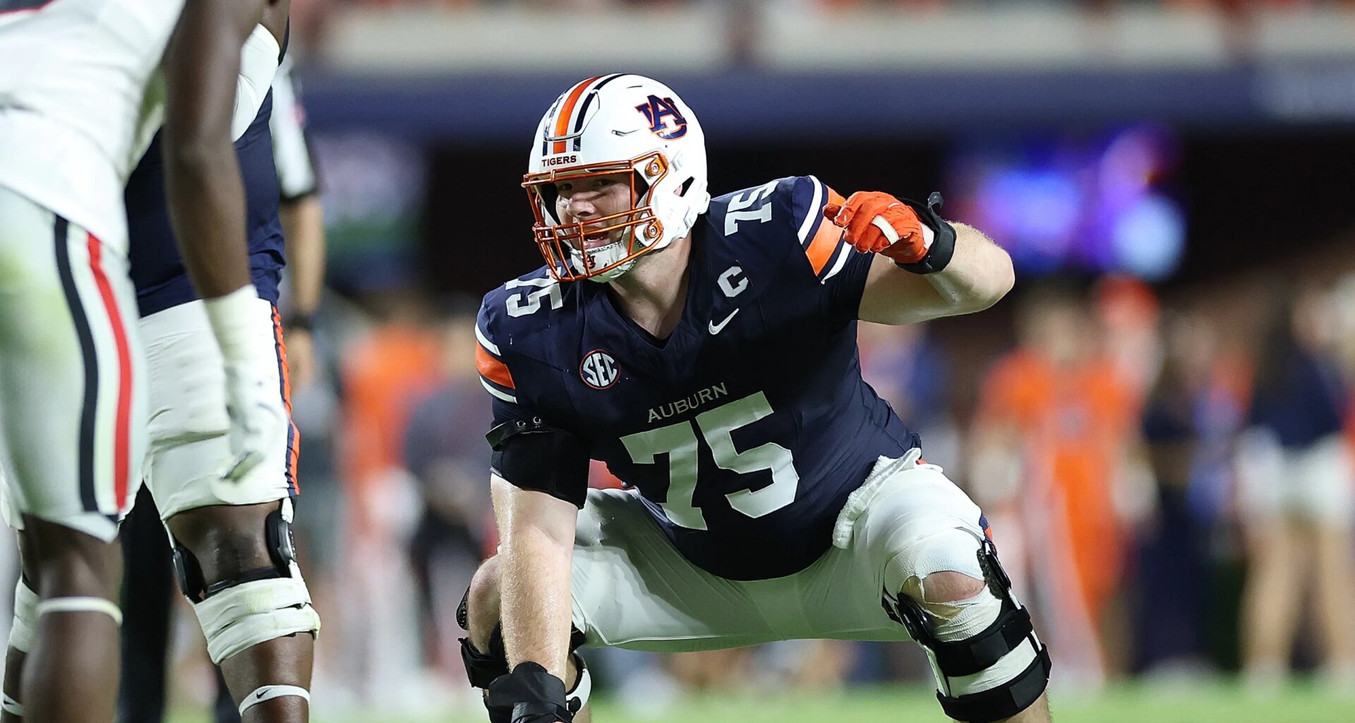 Detroit Lions hold series of informal meetings with top centers