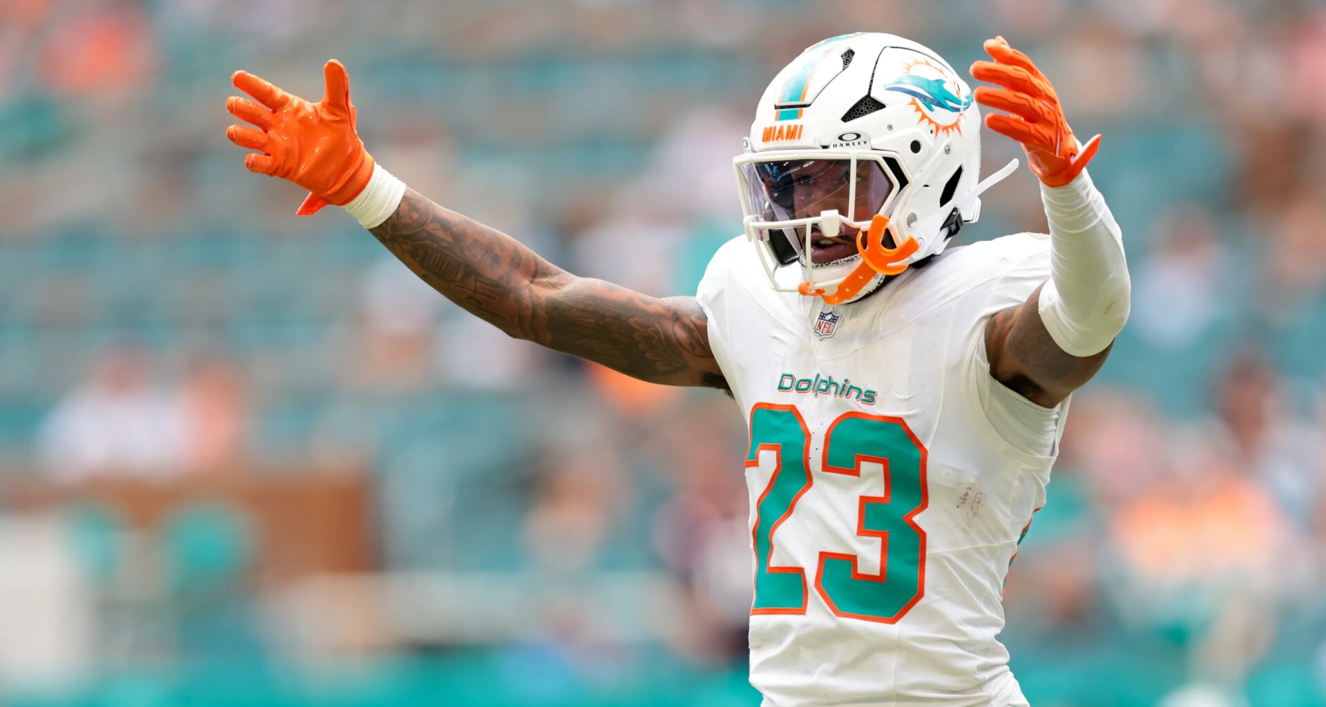 Should Dolphins re-sign Jack Jones in 2026?