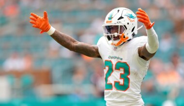 Should Dolphins re-sign Jack Jones in 2026?