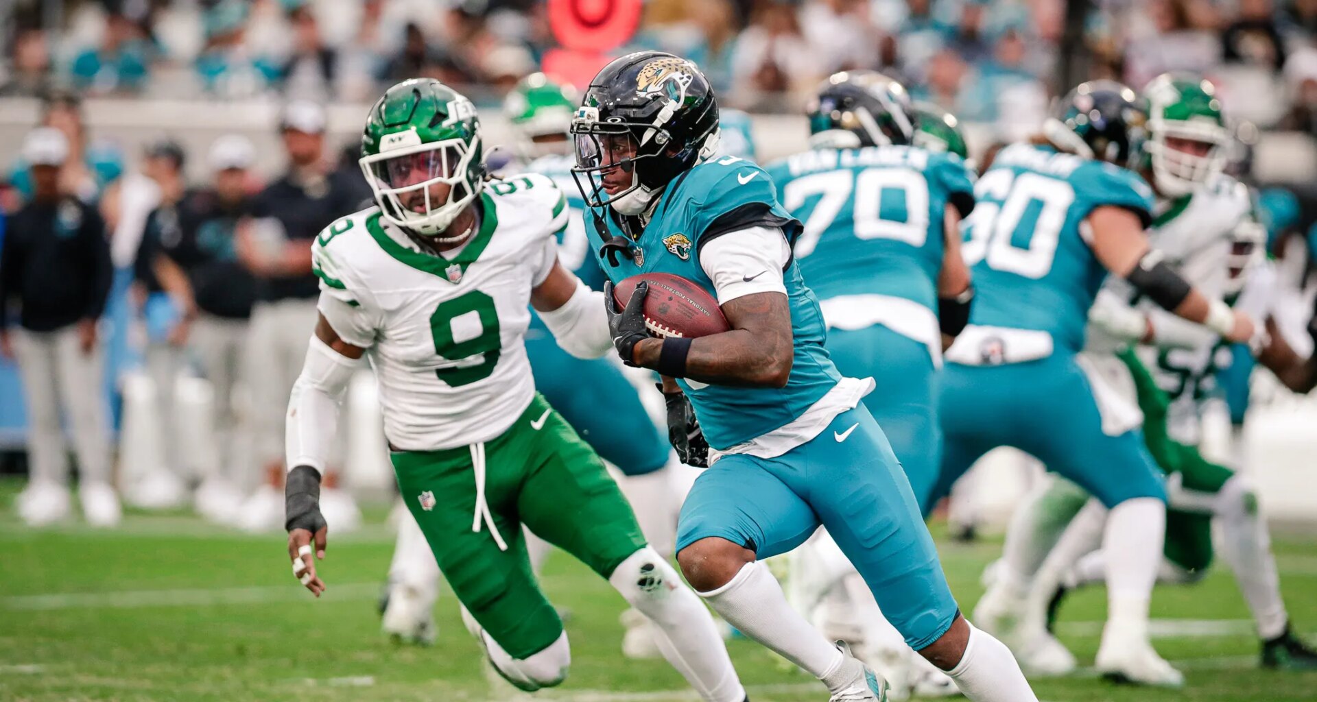 Commanders sign Jaguars' free agent WR Dyami Brown