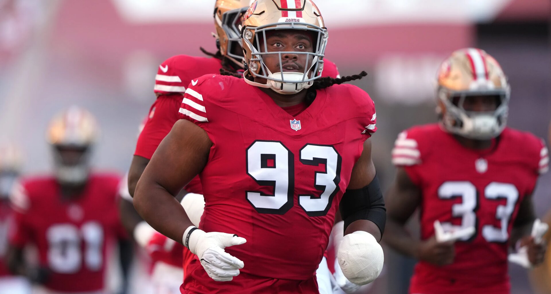 Could 49ers DT Kalia Davis be a free agent target?