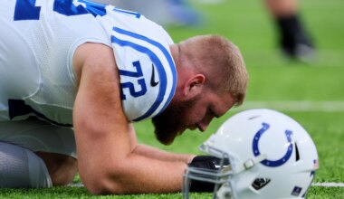 Panthers named potential suitor for OT Braden Smith