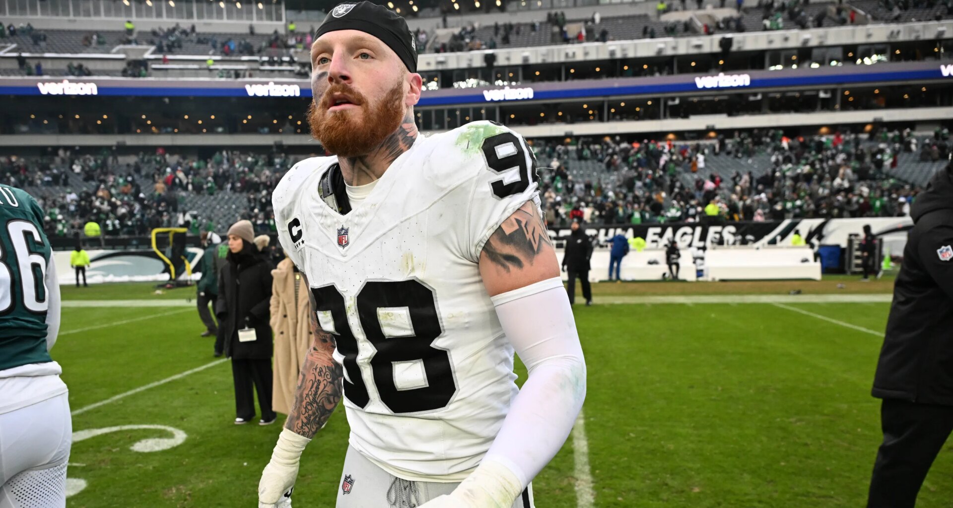 Ravens outbid the Cowboys for Maxx Crosby