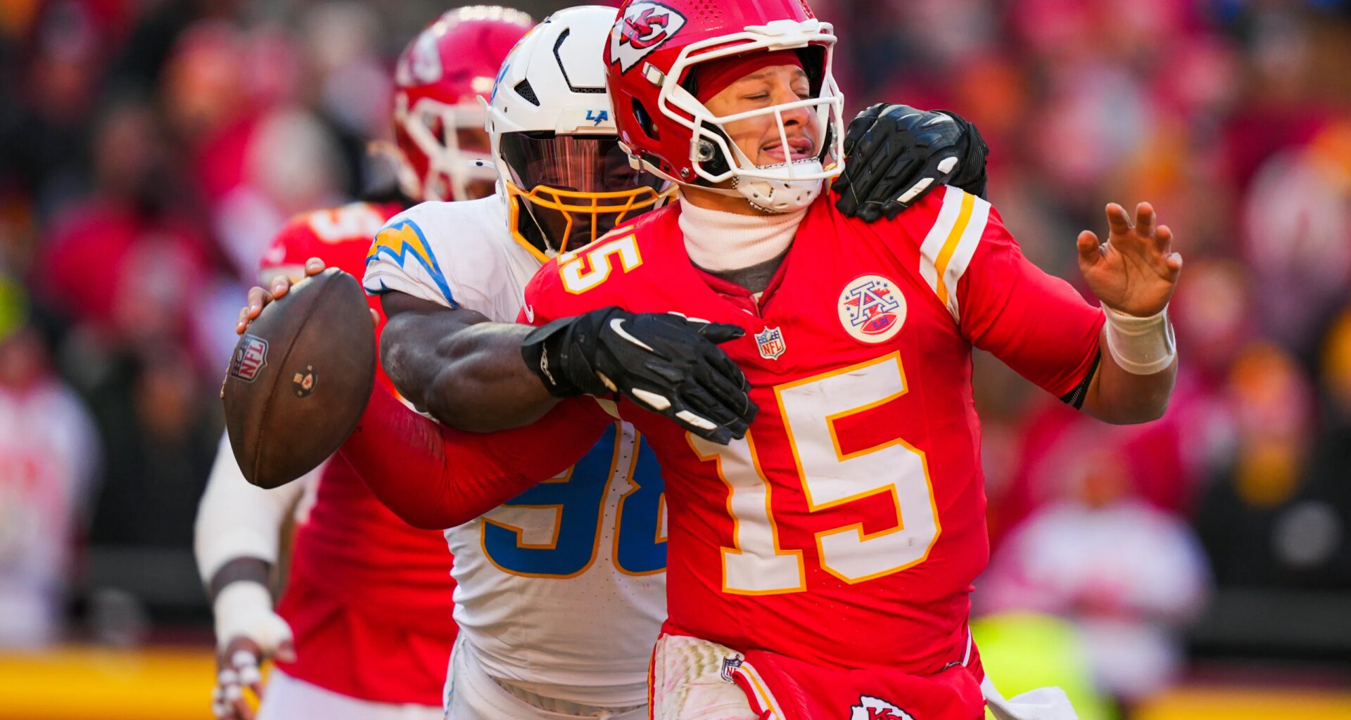 Insider links Panthers to market's 3 top defenders